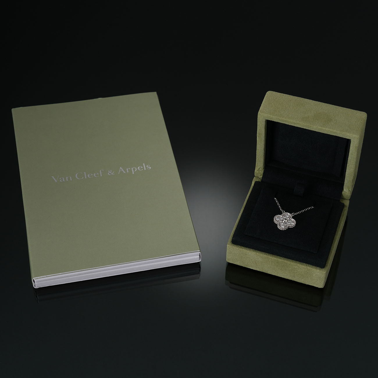 Van Cleef & Arpels(USED)반클리프앤아펠 빈티지 알함브라 다이아 네크리스